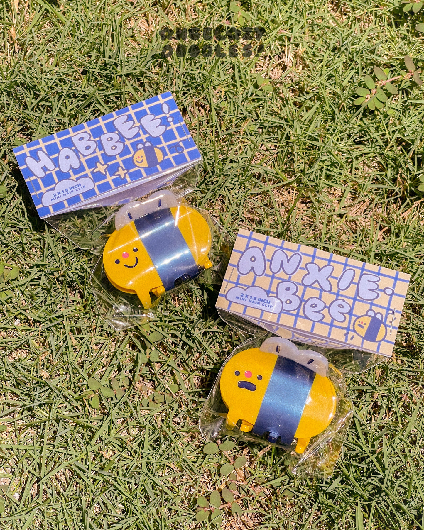 Bee Hair Clippies !